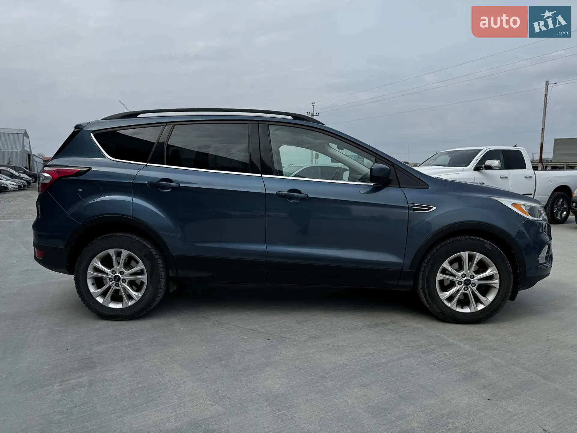 2017 Ford Escape - мініатюра 6