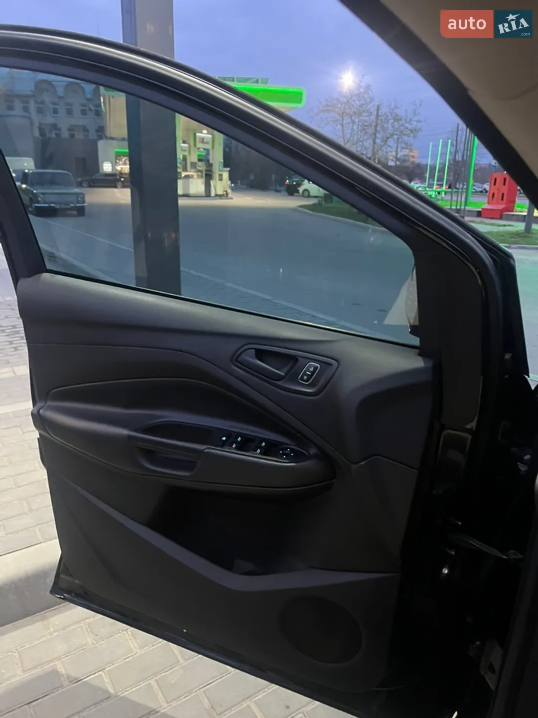2016 Ford Escape - мініатюра 10