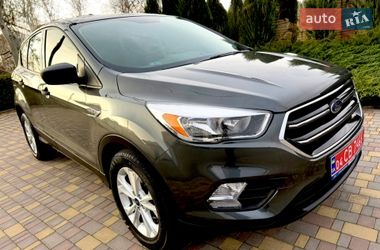 Позашляховик / Кросовер Ford Escape 2017 в Дніпрі