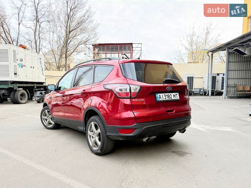 Внедорожник / Кроссовер Ford Escape 2016 в Киеве фото 3 Внедорожник / Кроссовер Ford Escape 2016 в Киеве
