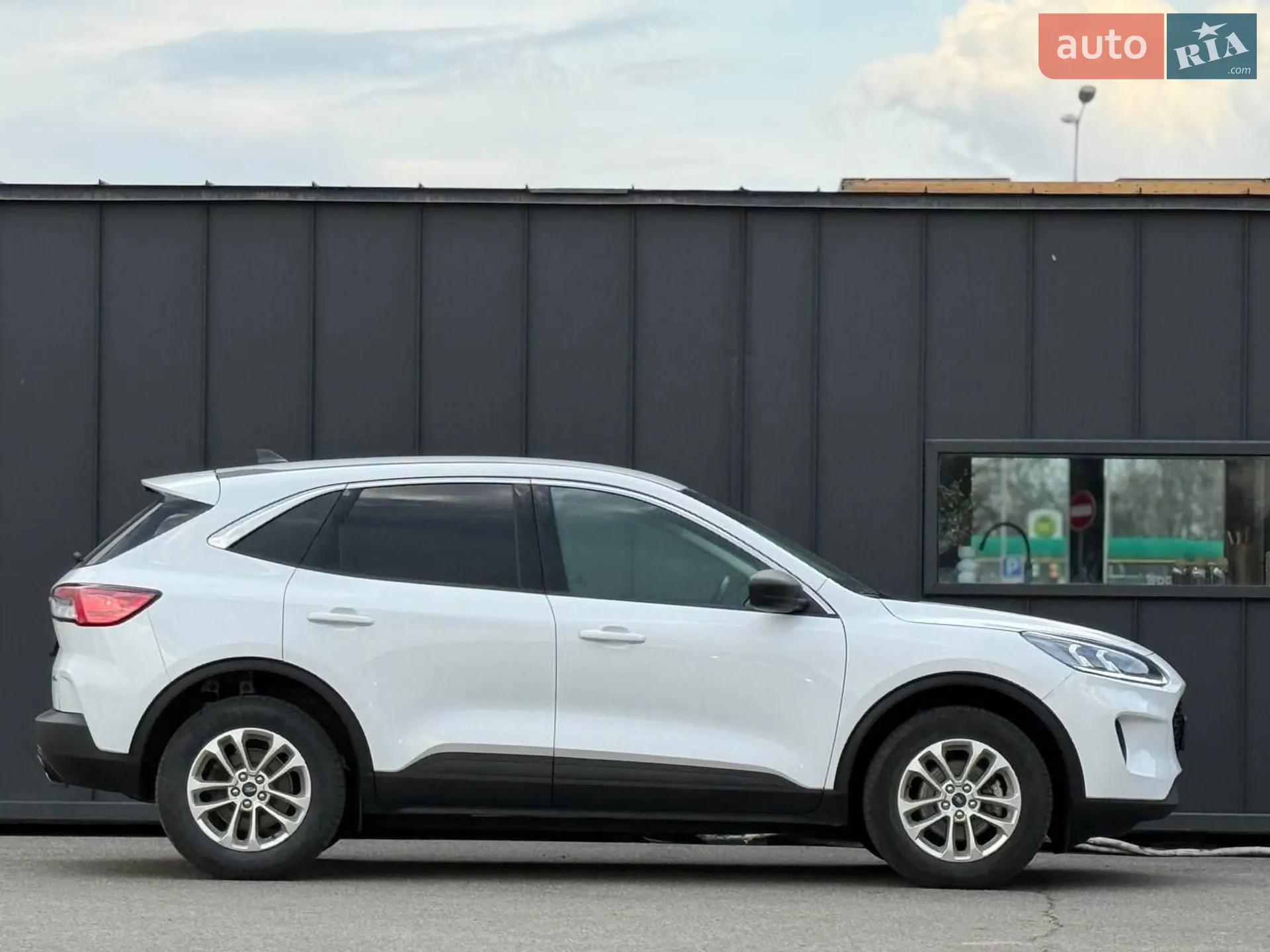2022 Ford Escape - мініатюра 9