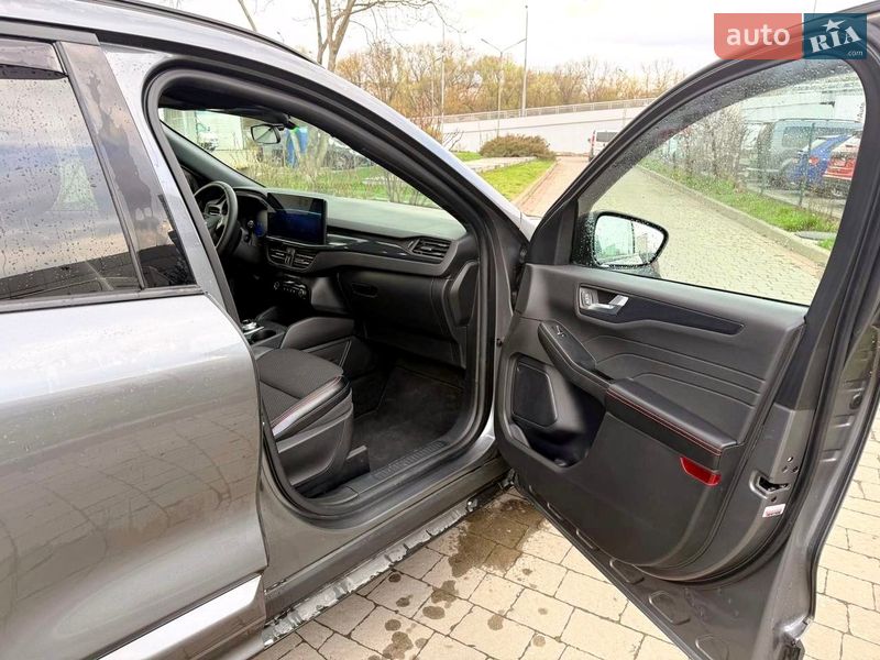 Внедорожник / Кроссовер Ford Escape 2024 в Ивано-Франковске