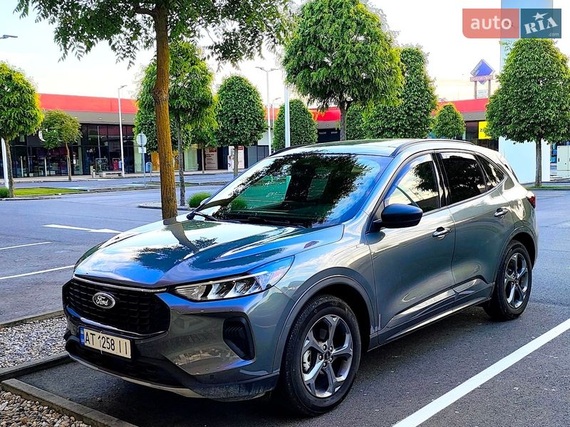 Внедорожник / Кроссовер Ford Escape 2024 в Ивано-Франковске