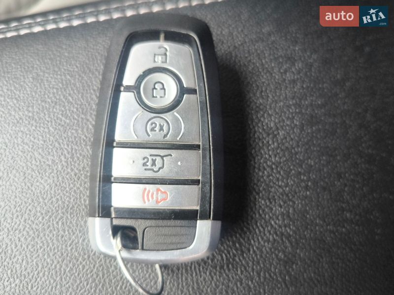 Внедорожник / Кроссовер Ford Escape 2022 в Сумах