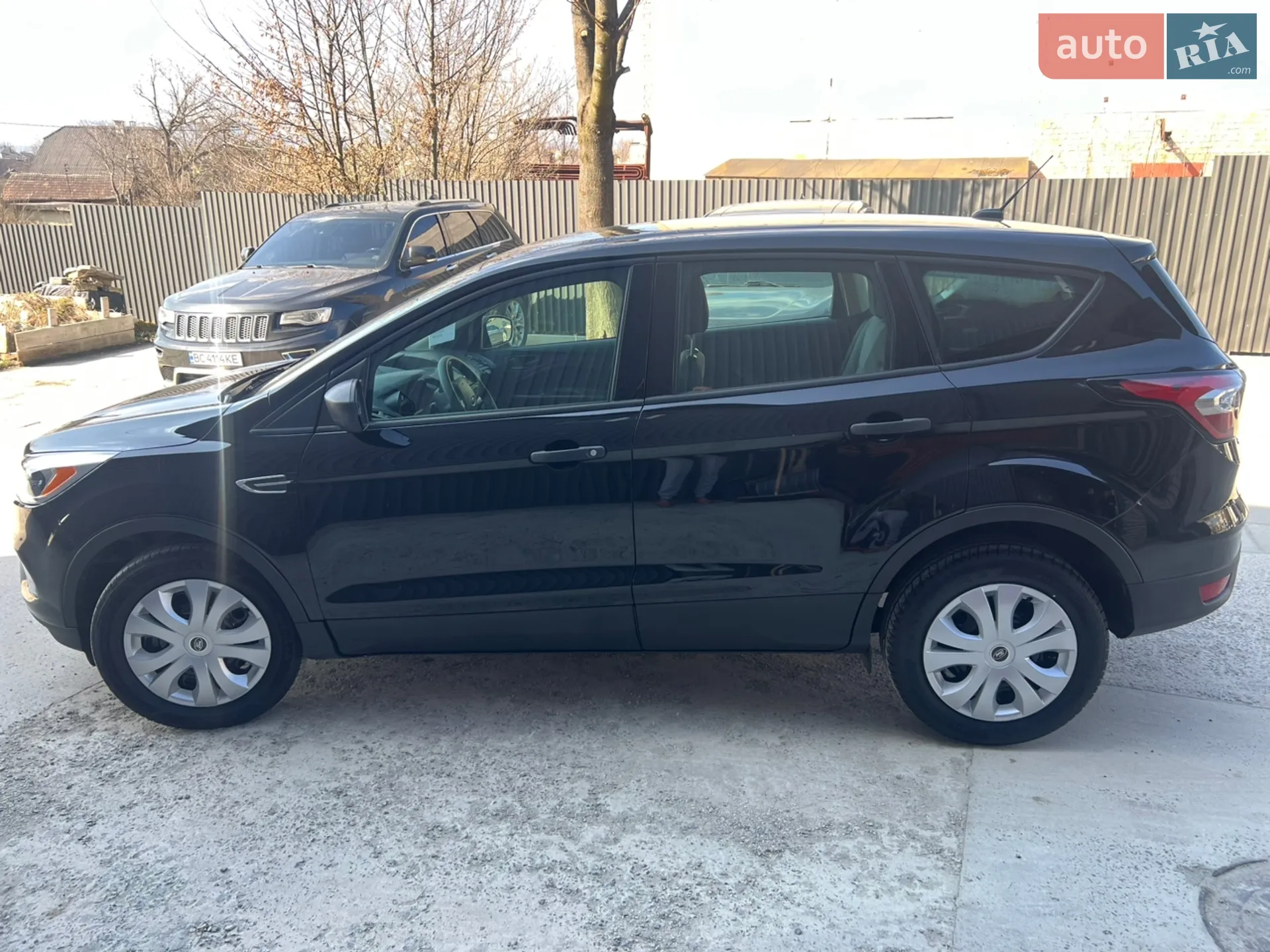 2017 Ford Escape - мініатюра 3