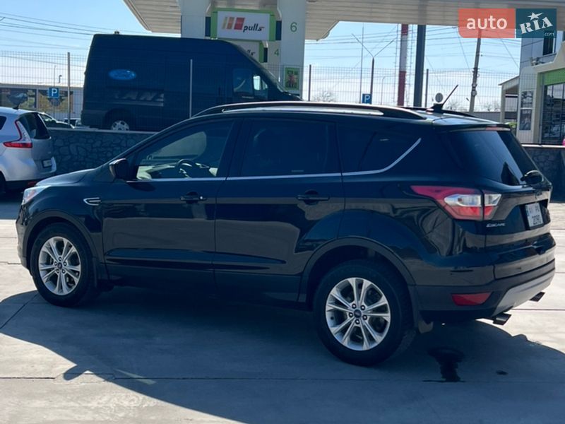 Внедорожник / Кроссовер Ford Escape 2017 в Белой Церкви