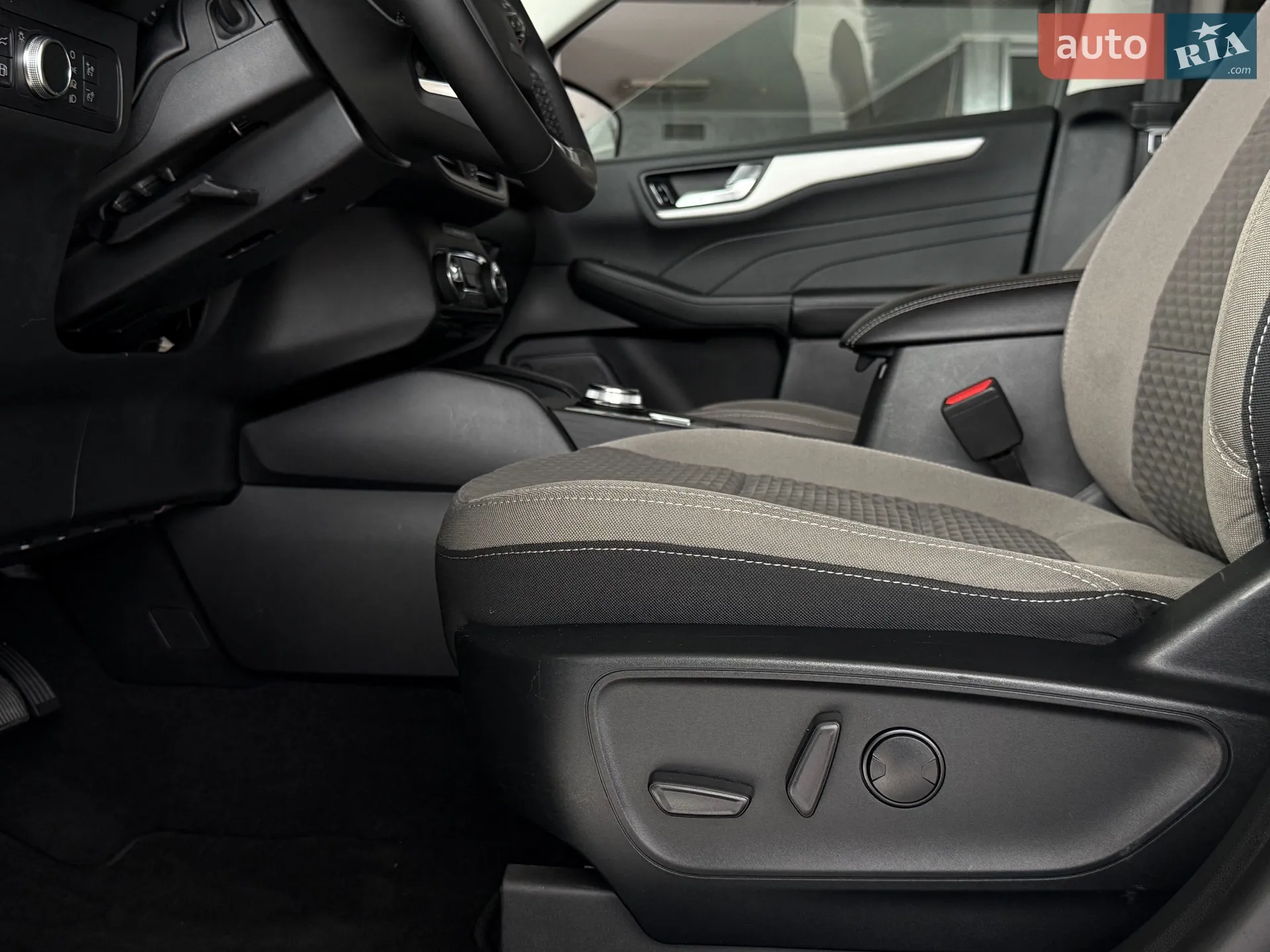 2021 Ford Escape - мініатюра 23