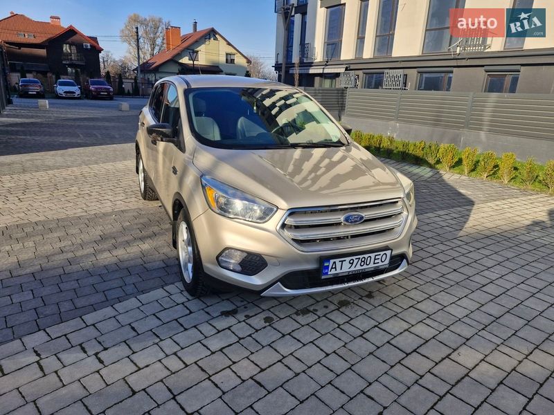 Ford Escape 2016