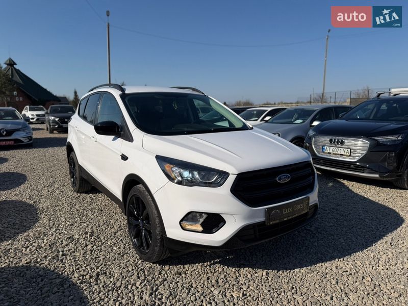 Позашляховик / Кросовер Ford Escape 2019 в Івано-Франківську