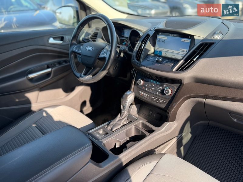 Позашляховик / Кросовер Ford Escape 2019 в Івано-Франківську