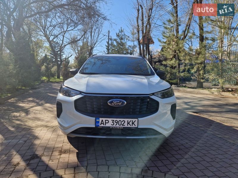 Внедорожник / Кроссовер Ford Escape 2023 в Запорожье