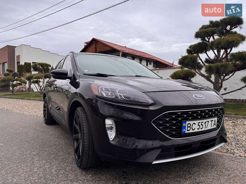 Внедорожник / Кроссовер Ford Escape 2020 в Ивано-Франковске