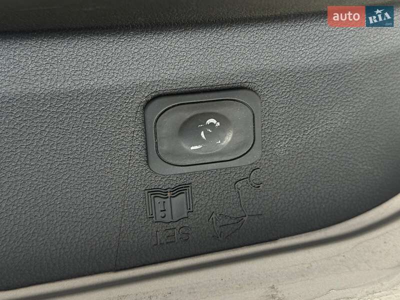 Внедорожник / Кроссовер Ford Escape 2016 в Киеве фото 25 Внедорожник / Кроссовер Ford Escape 2016 в Киеве