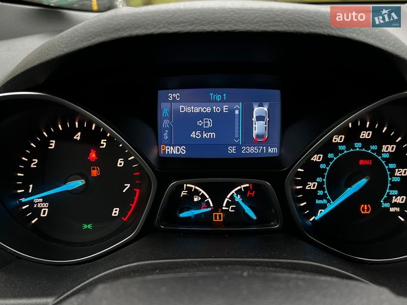 Внедорожник / Кроссовер Ford Escape 2015 в Львове