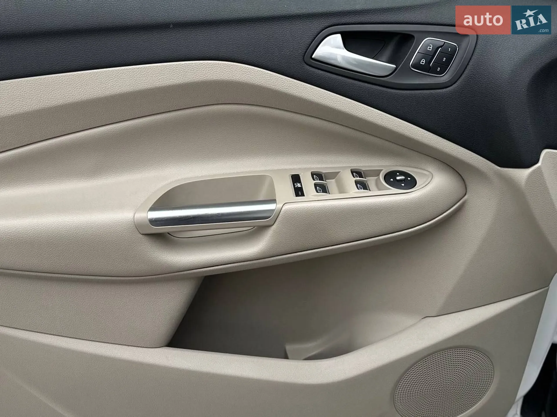 2016 Ford Escape - мініатюра 36
