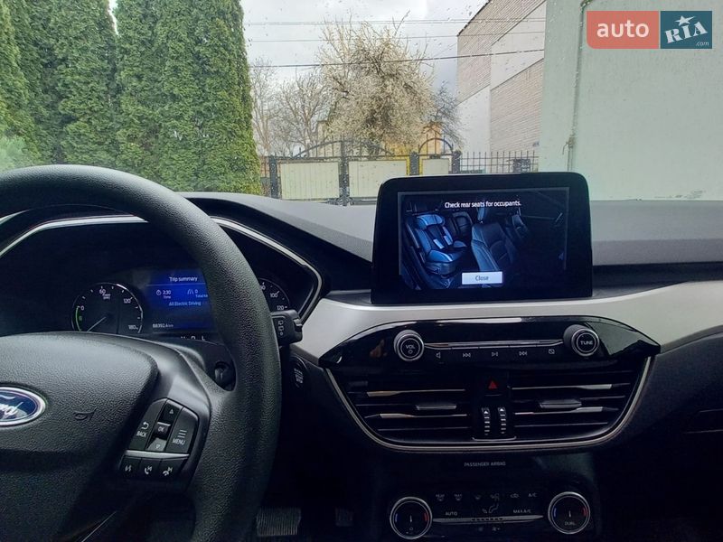Позашляховик / Кросовер Ford Escape 2022 в Львові