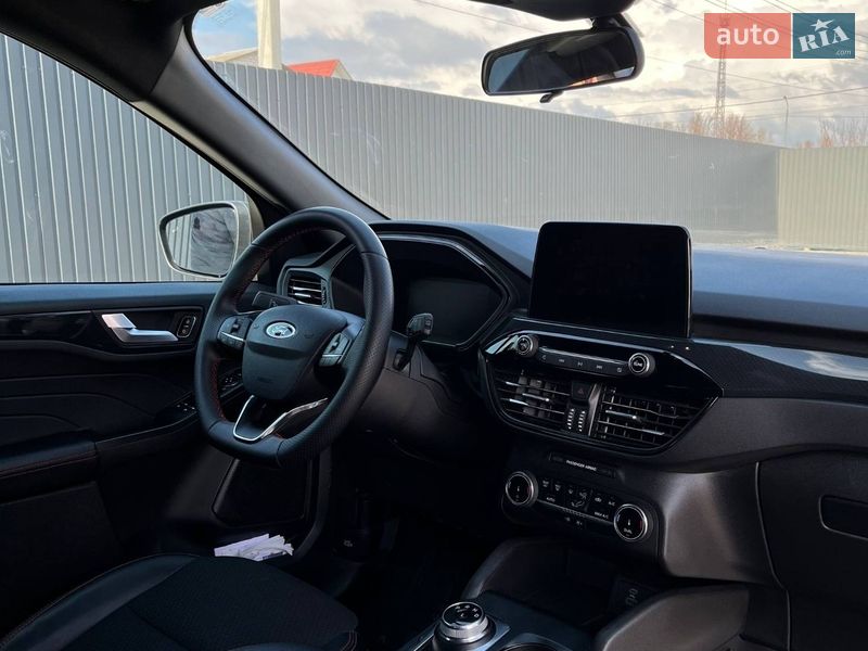 Внедорожник / Кроссовер Ford Escape 2023 в Черкассах