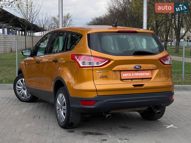Позашляховик / Кросовер Ford Escape 2016 в Дніпрі