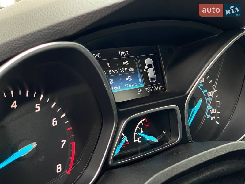 Позашляховик / Кросовер Ford Escape 2016 в Дніпрі