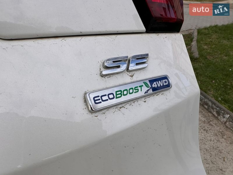 Внедорожник / Кроссовер Ford Escape 2019 в Черновцах