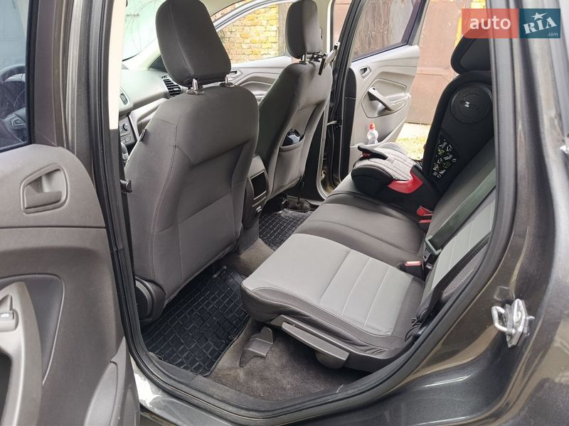 Позашляховик / Кросовер Ford Escape 2018 в Надвірній