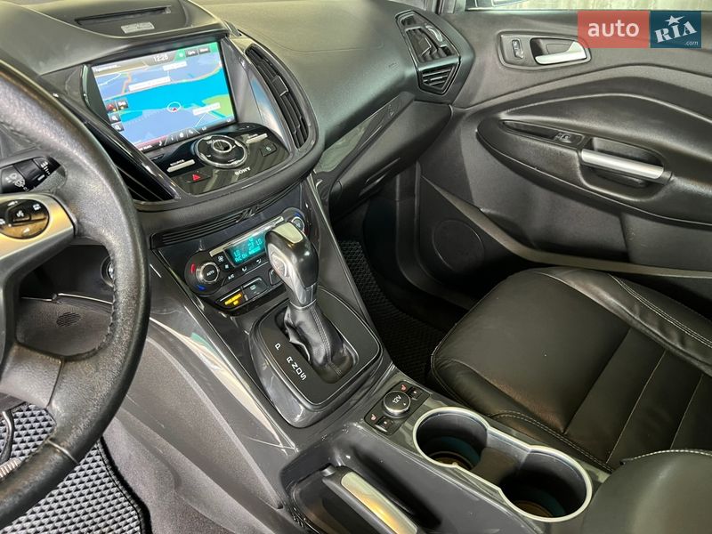 Позашляховик / Кросовер Ford Escape 2015 в Дніпрі фото 15 Позашляховик / Кросовер Ford Escape 2015 в Дніпрі