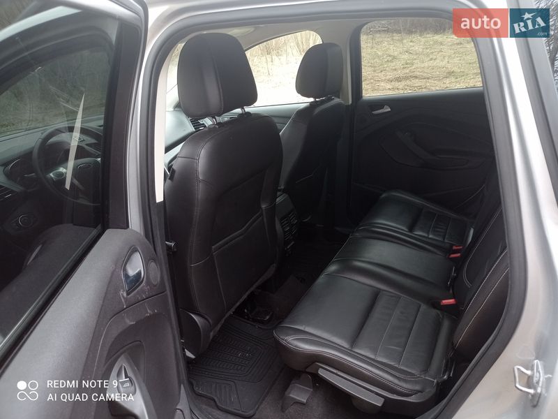 Внедорожник / Кроссовер Ford Escape 2015 в Дрогобыче