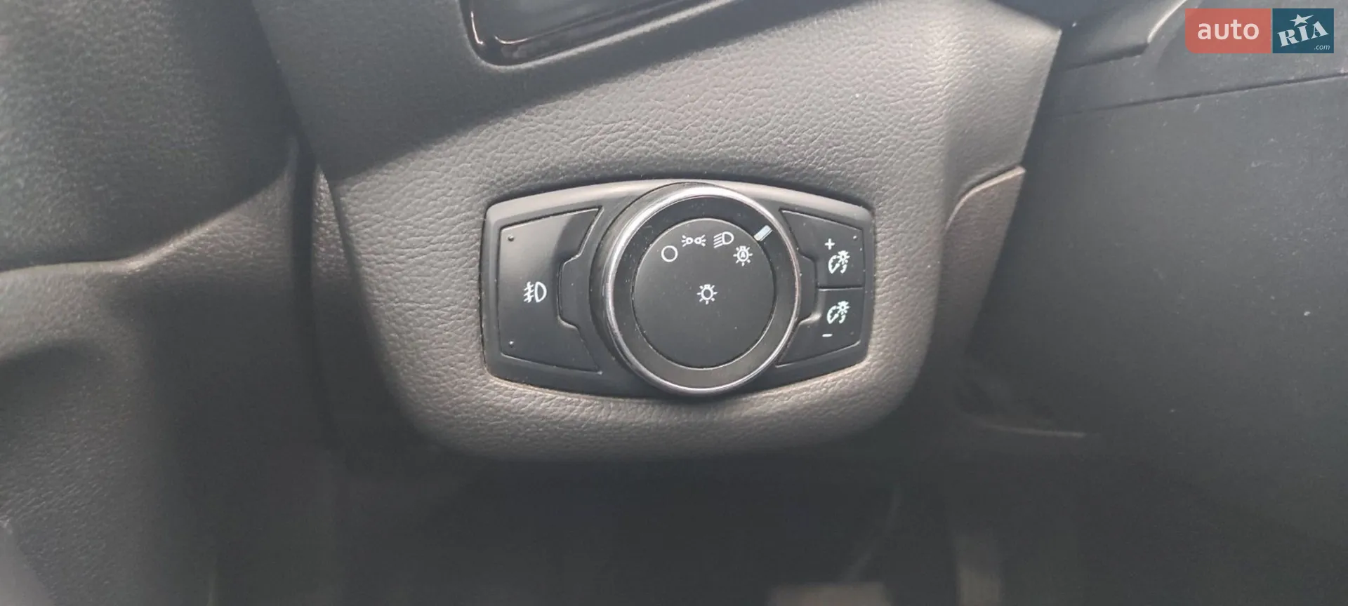 2013 Ford Escape - мініатюра 2