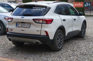 Внедорожник / Кроссовер Ford Escape 2022 в Ивано-Франковске