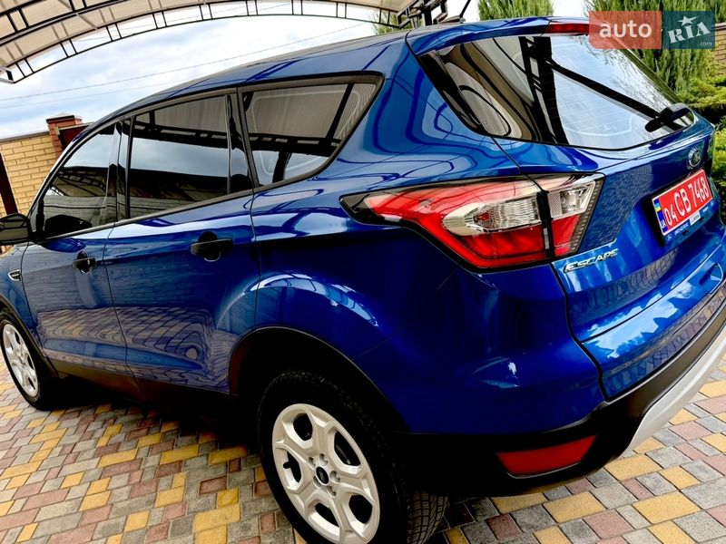 Позашляховик / Кросовер Ford Escape 2018 в Дніпрі