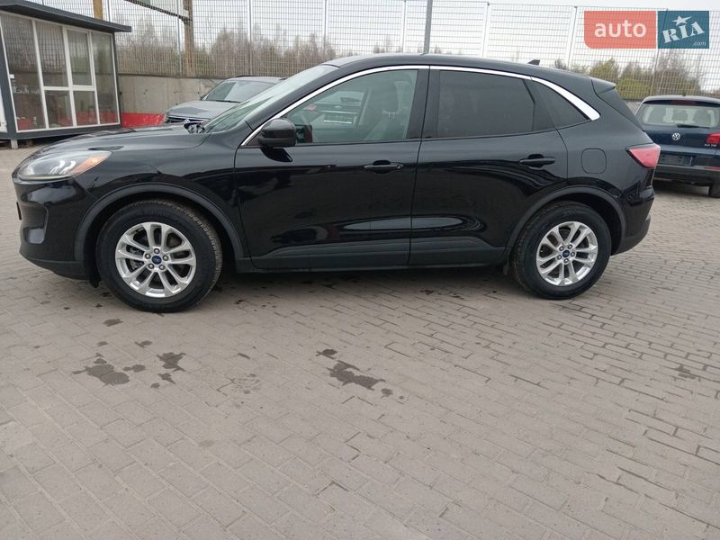 Внедорожник / Кроссовер Ford Escape 2020 в Львове