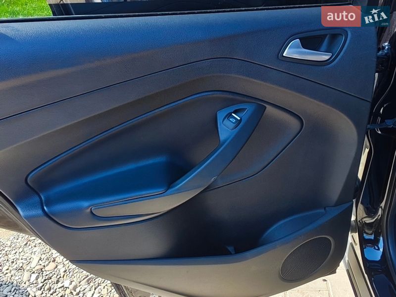 Позашляховик / Кросовер Ford Escape 2019 в Чернівцях фото 20 Позашляховик / Кросовер Ford Escape 2019 в Чернівцях