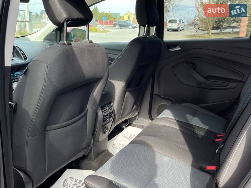 Позашляховик / Кросовер Ford Escape 2018 в Львові