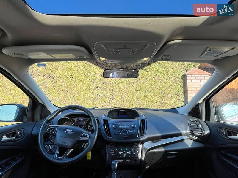 Позашляховик / Кросовер Ford Escape 2017 в Львові