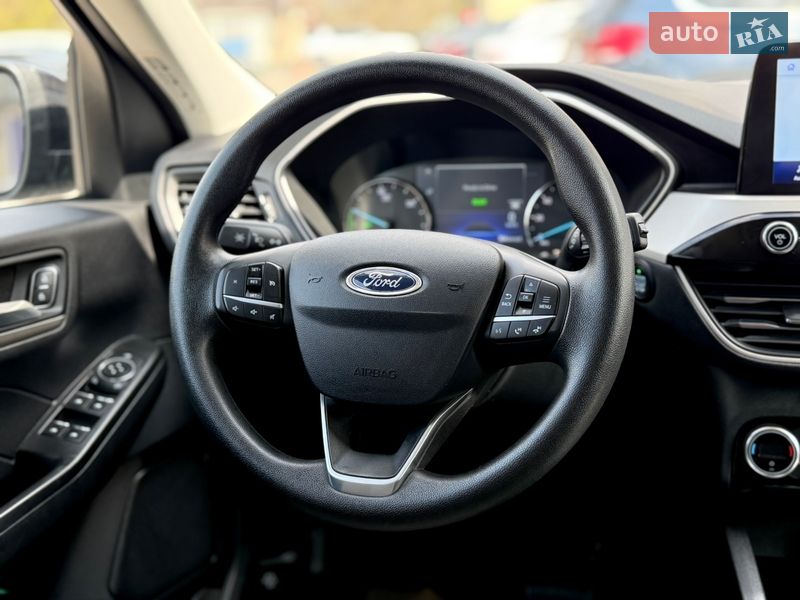Позашляховик / Кросовер Ford Escape 2021 в Одесі