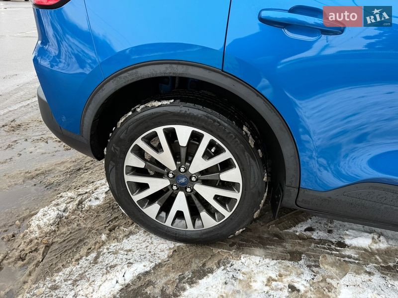 Позашляховик / Кросовер Ford Escape 2020 в Рівному