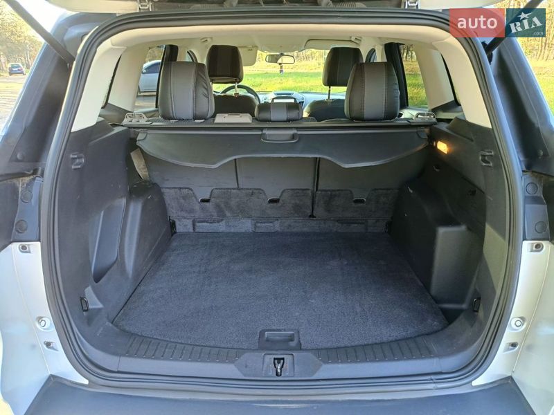 Позашляховик / Кросовер Ford Escape 2015 в Києві фото 25 Позашляховик / Кросовер Ford Escape 2015 в Києві