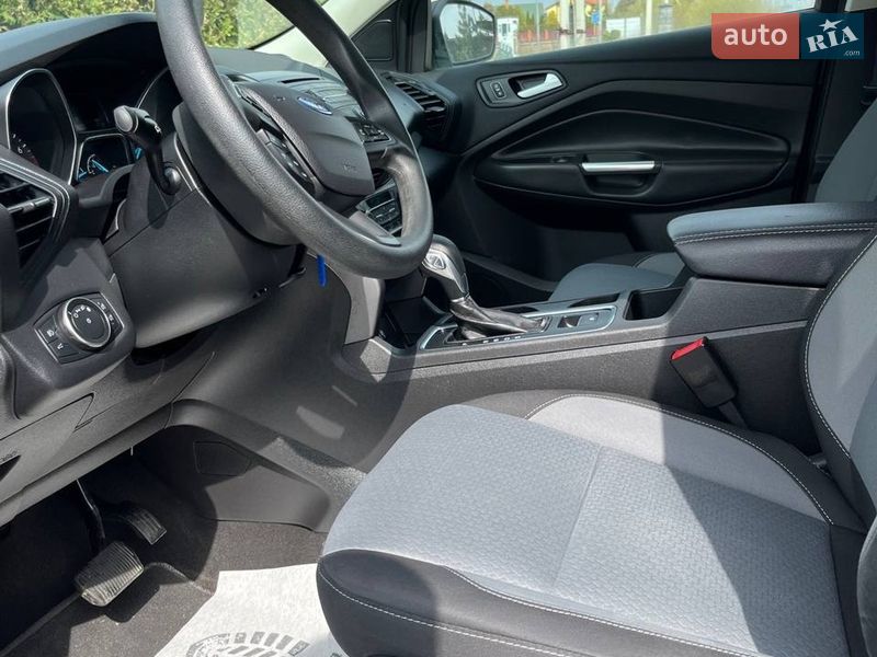 Позашляховик / Кросовер Ford Escape 2018 в Львові