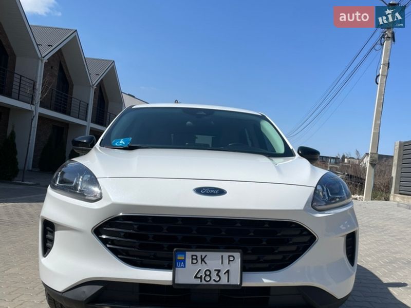 Внедорожник / Кроссовер Ford Escape 2021 в Львове