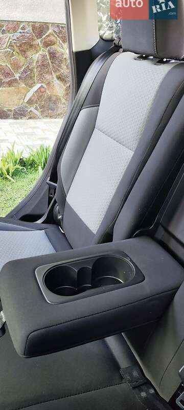 Позашляховик / Кросовер Ford Escape 2016 в Івано-Франківську