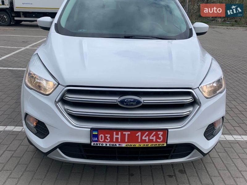 Позашляховик / Кросовер Ford Escape 2017 в Дубні фото 2 Позашляховик / Кросовер Ford Escape 2017 в Дубні
