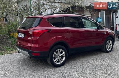 Внедорожник / Кроссовер Ford Escape 2019 в Львове