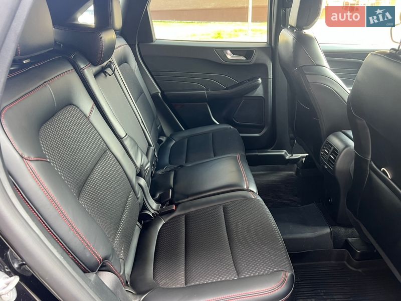 Внедорожник / Кроссовер Ford Escape 2024 в Чернигове