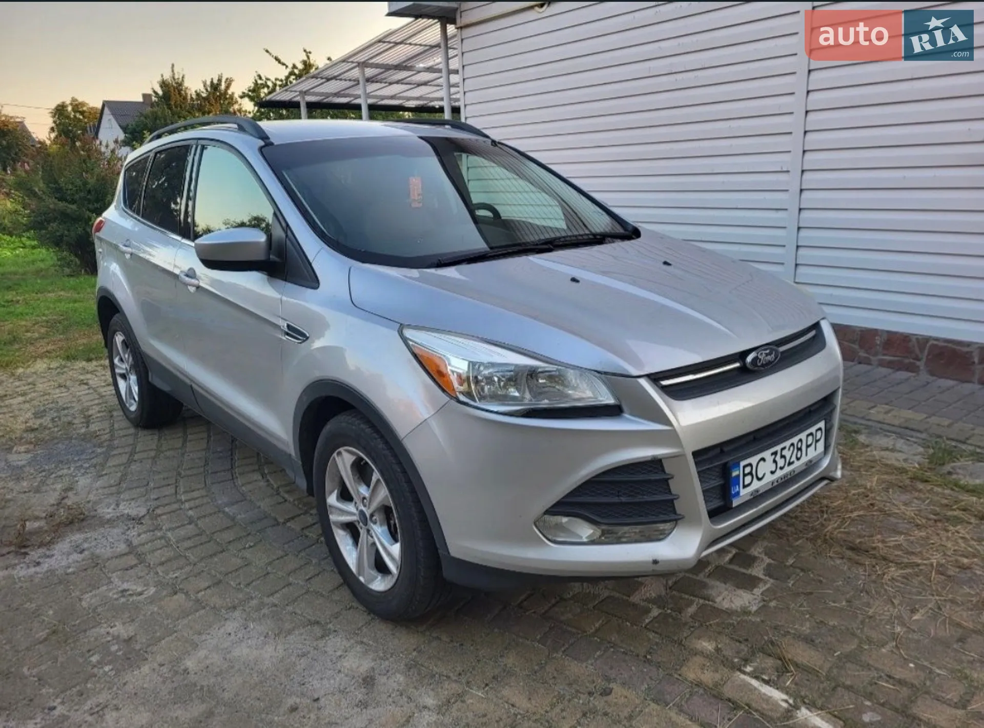 2014 Ford Escape - фото 1