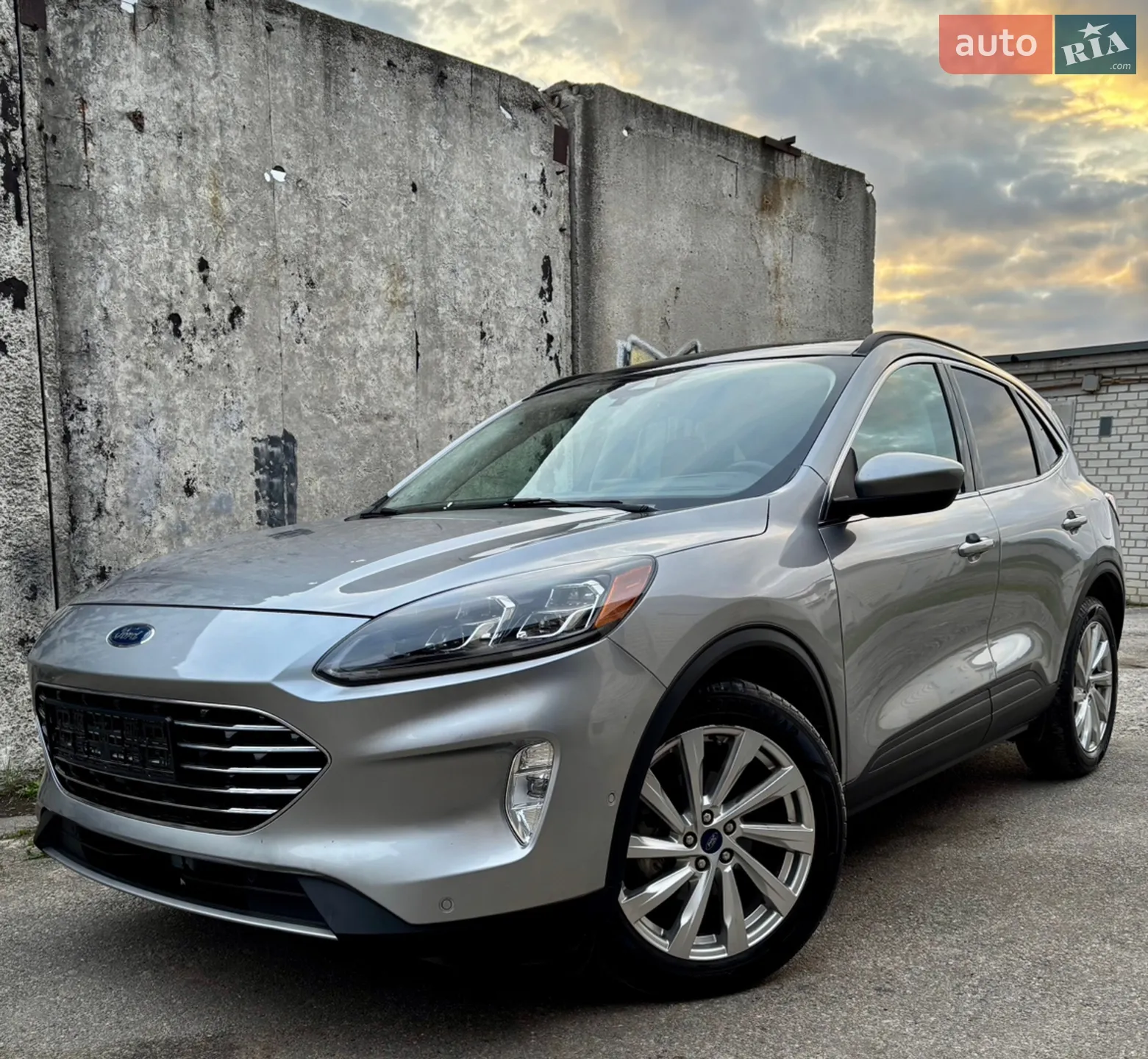 2021 Ford Escape - фото 1