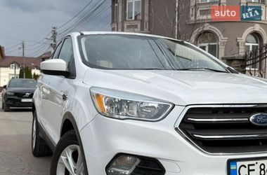 Внедорожник / Кроссовер Ford Escape 2017 в Черновцах