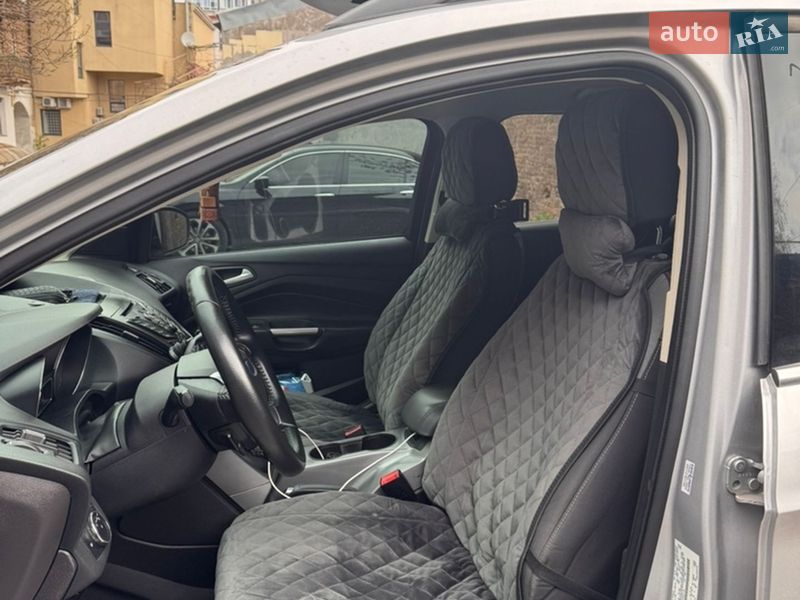 Внедорожник / Кроссовер Ford Escape 2013 в Днепре