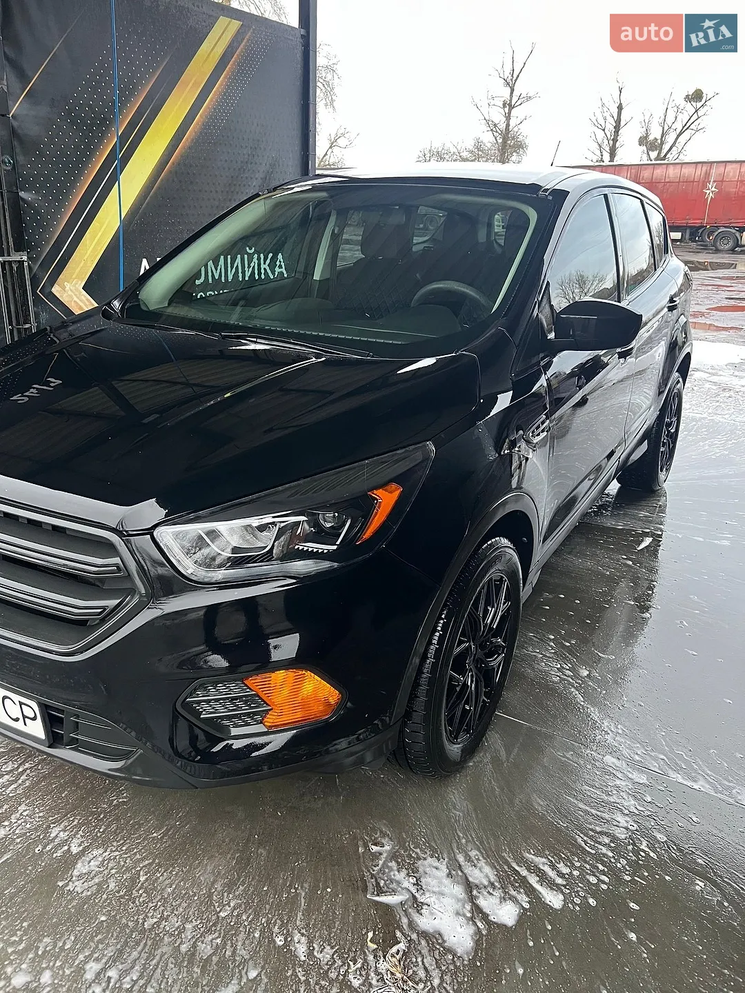 2017 Ford Escape - мініатюра 2