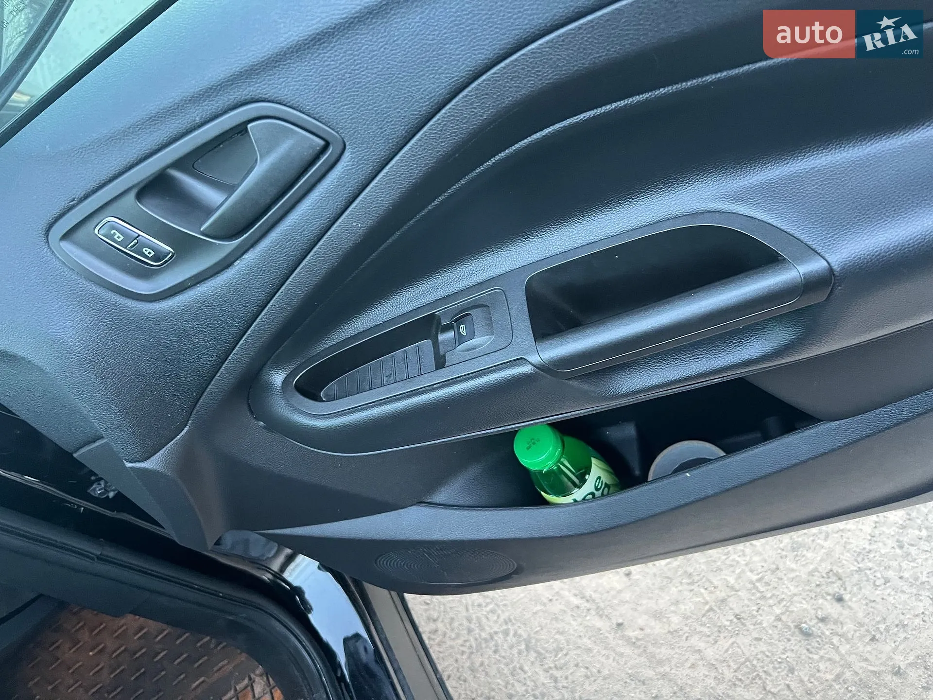 2017 Ford Escape - мініатюра 13