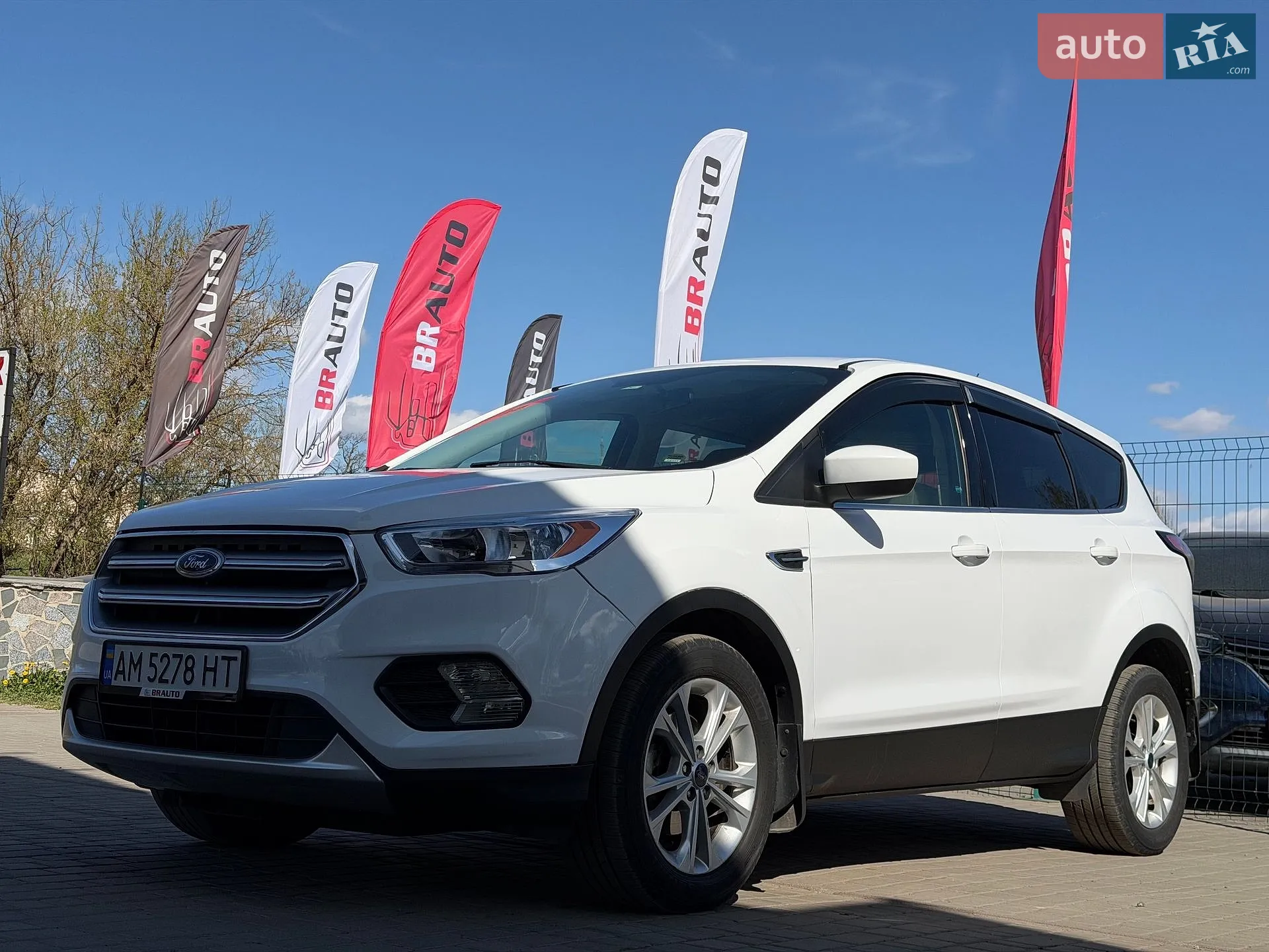 2017 Ford Escape - мініатюра 3